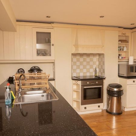 The Angel Place Hideaway - Fair 4Bdr House With Terrace London Exteriör bild