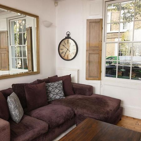 The Angel Place Hideaway - Fair 4Bdr House With Terrace London Exteriör bild